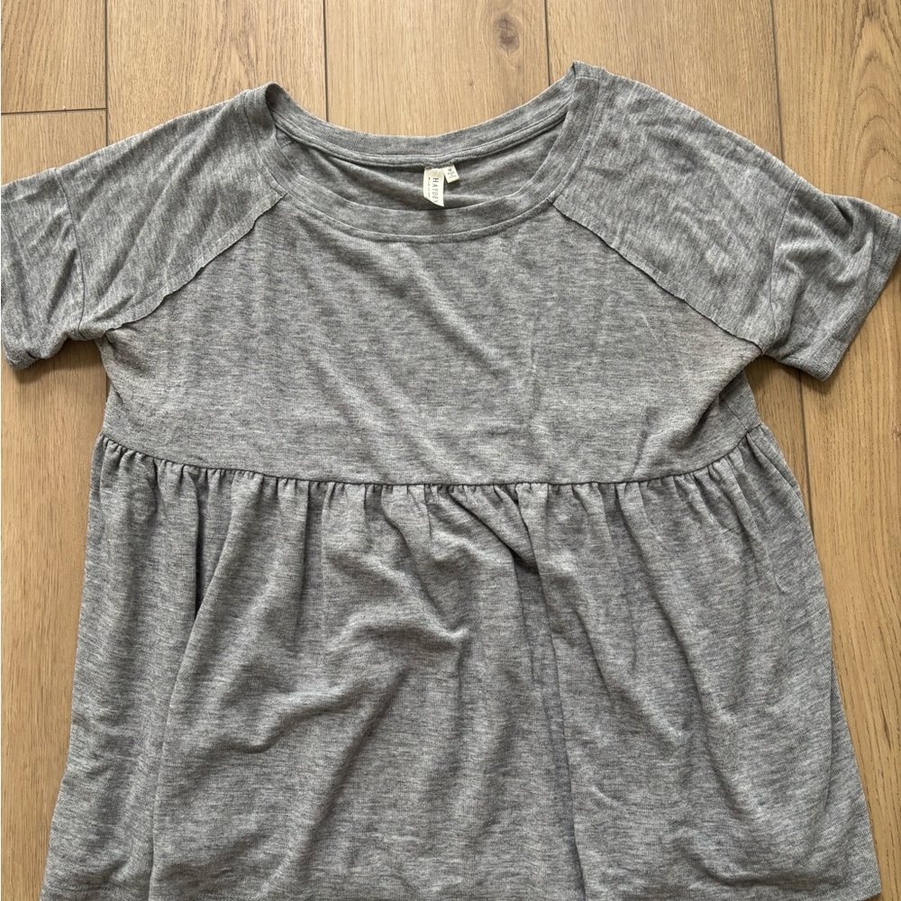 Gray Short Sleeve Women's Top